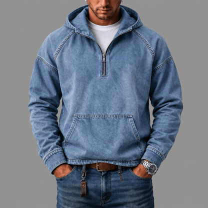 Man wandelt met de Dion hoodie in paars, gecombineerd met jeans, voor een complete casual outfit.
