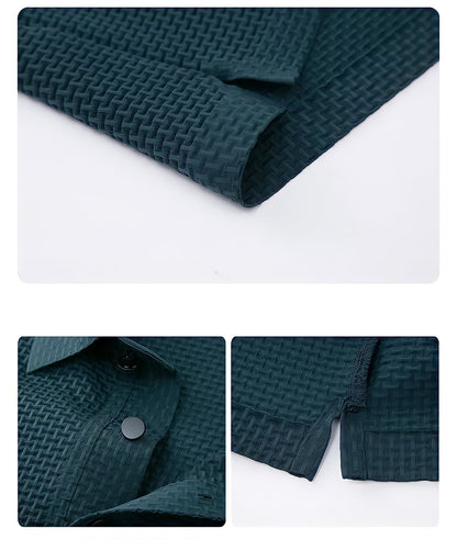 Detail van de zoom en de zijsplitten van de Matteo gestructureerde polo, voor een comfortabele pasvorm.
